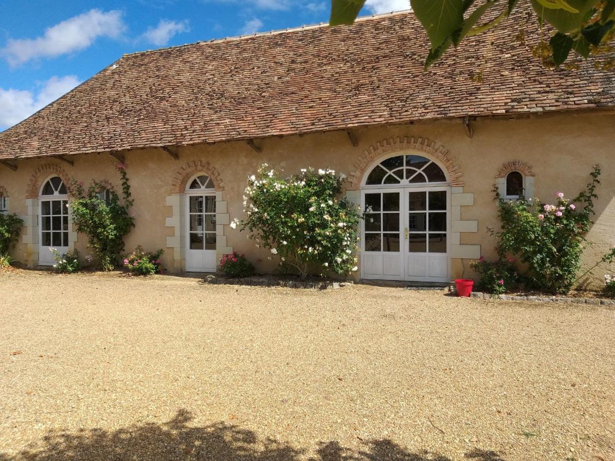 Hotel Haras De La Potardiere Crosmières Exterior foto